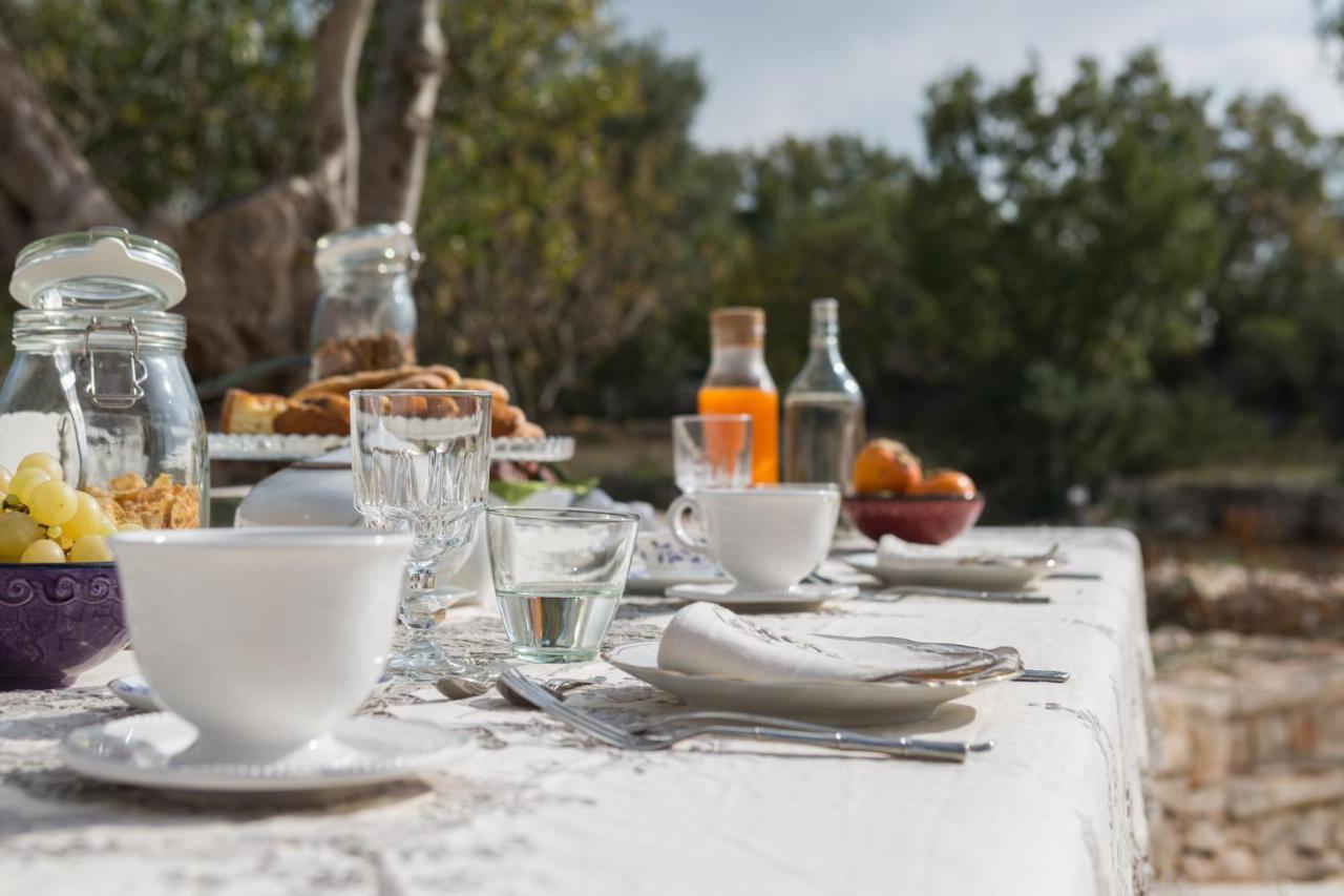 Si Fa Trullo Bed & Breakfast Остуни Екстериор снимка